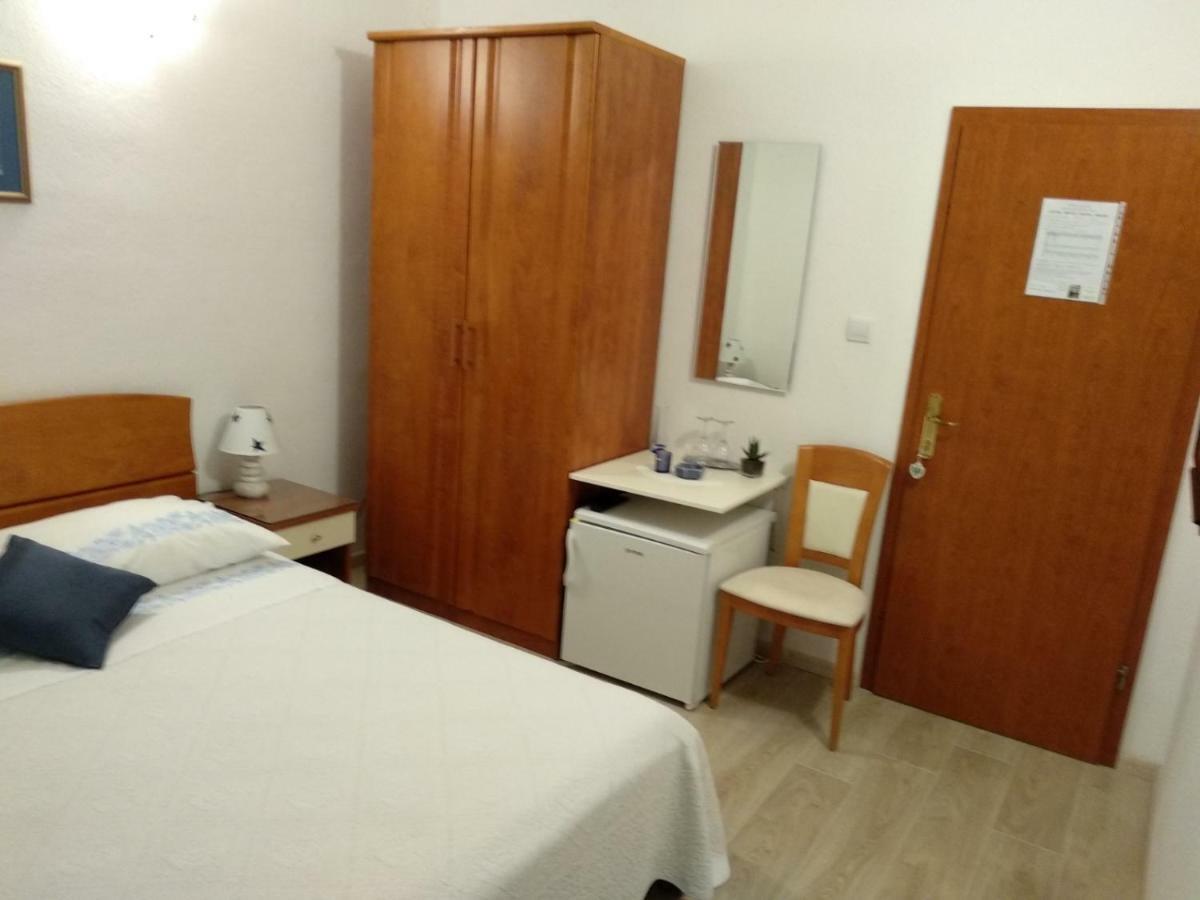 Apartments And Rooms Niksa Подгора Екстериор снимка